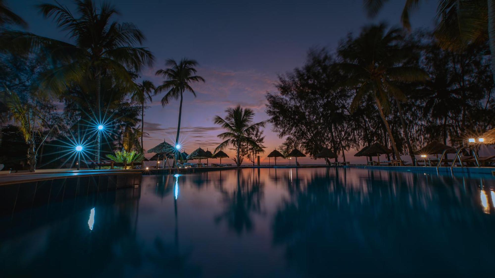Sansi Kae Beach Resort Michamvi Kae Ngoại thất bức ảnh