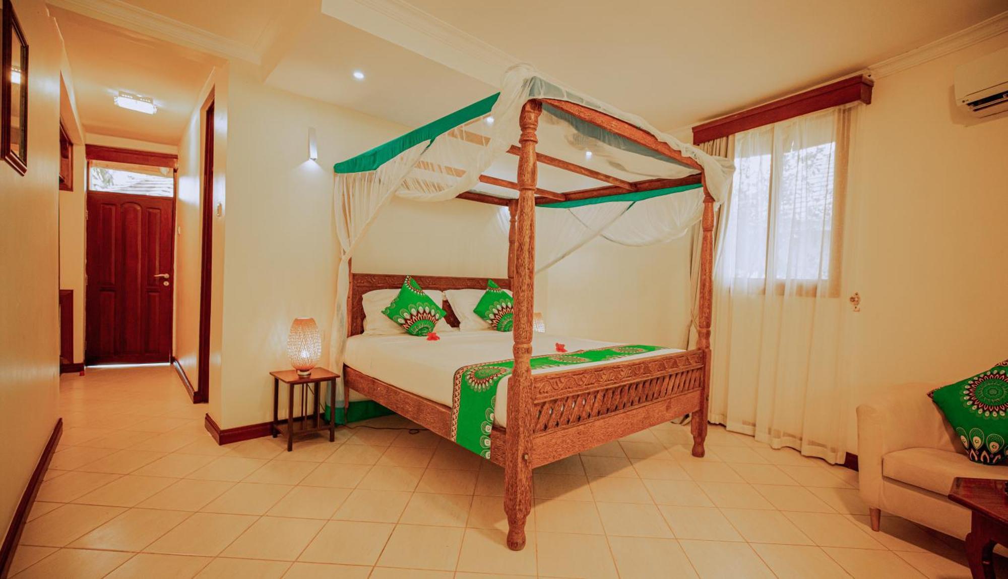 Sansi Kae Beach Resort Michamvi Kae Ngoại thất bức ảnh