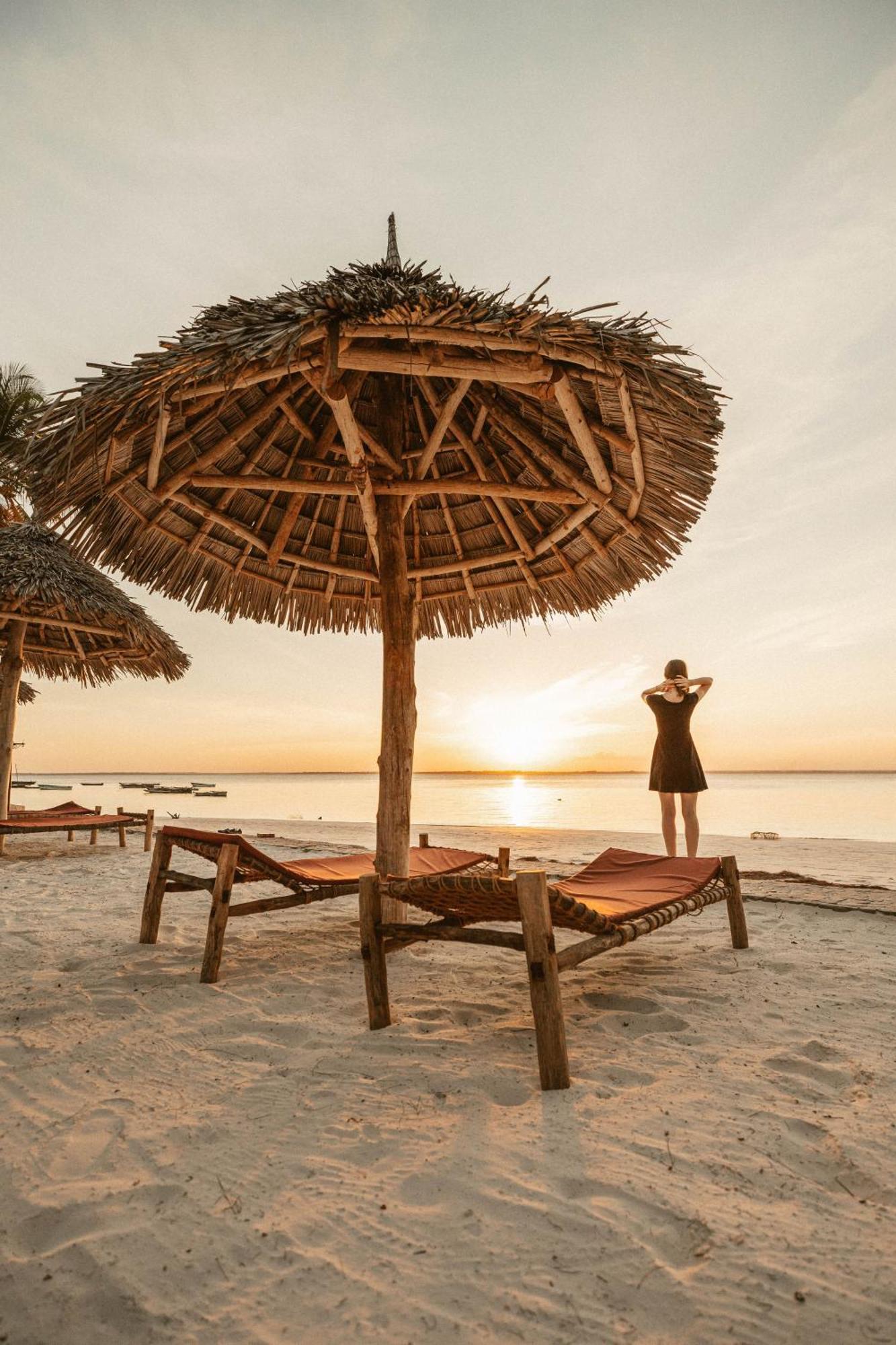 Sansi Kae Beach Resort Michamvi Kae Ngoại thất bức ảnh