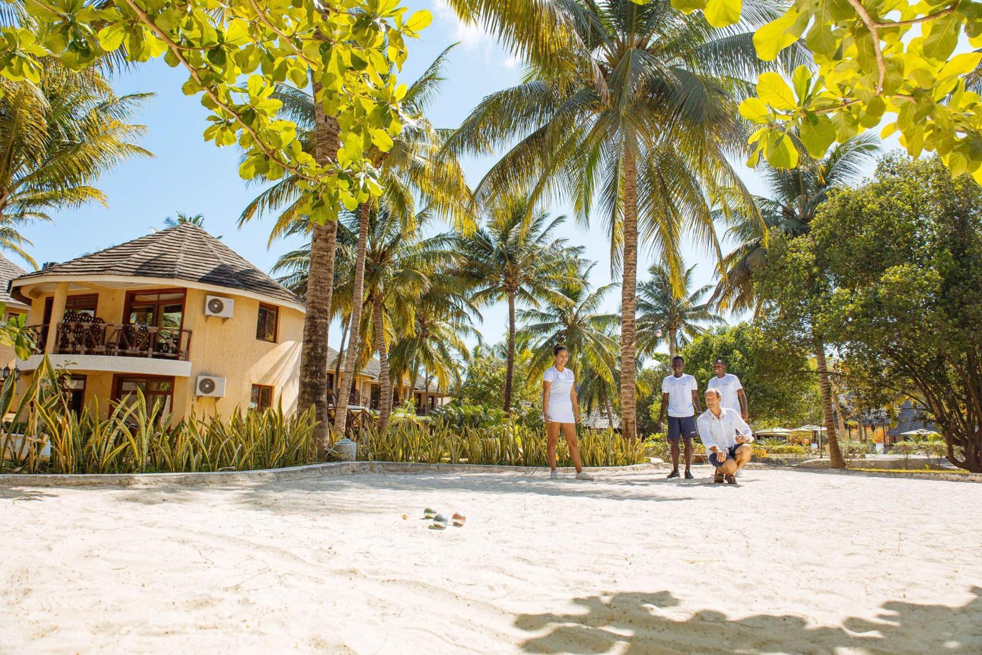 Sansi Kae Beach Resort Michamvi Kae Ngoại thất bức ảnh